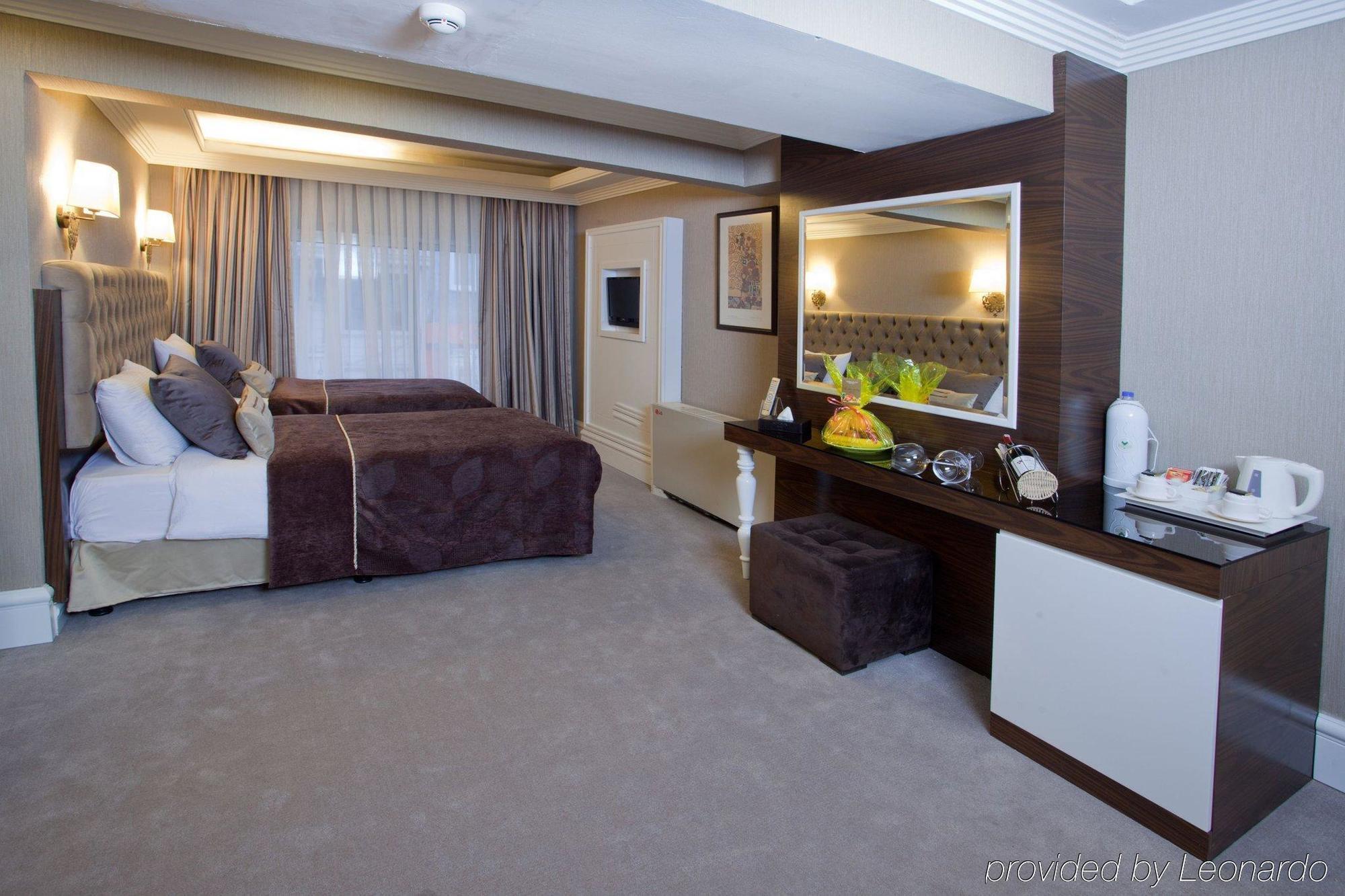 איסטמבול Mirilayon Hotel - Old Town מראה חיצוני תמונה